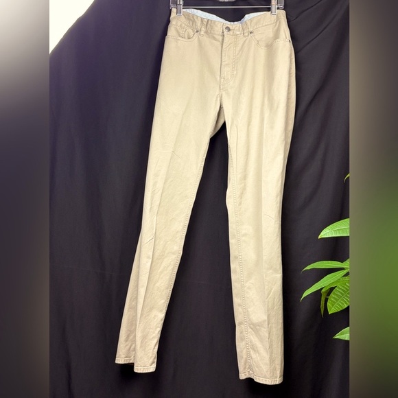 Peter Millar Light Khaki Chinos